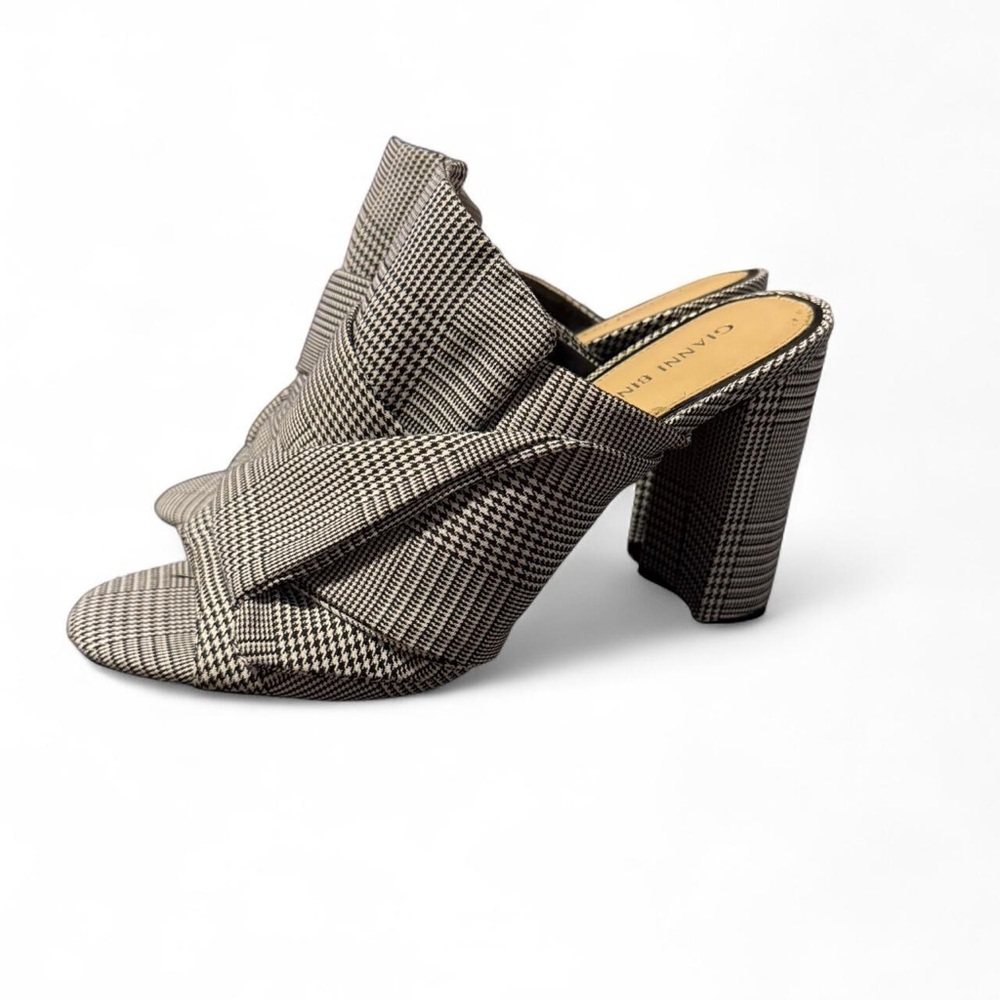 Gianni Bini Women's Houndstooth Heeled Mules